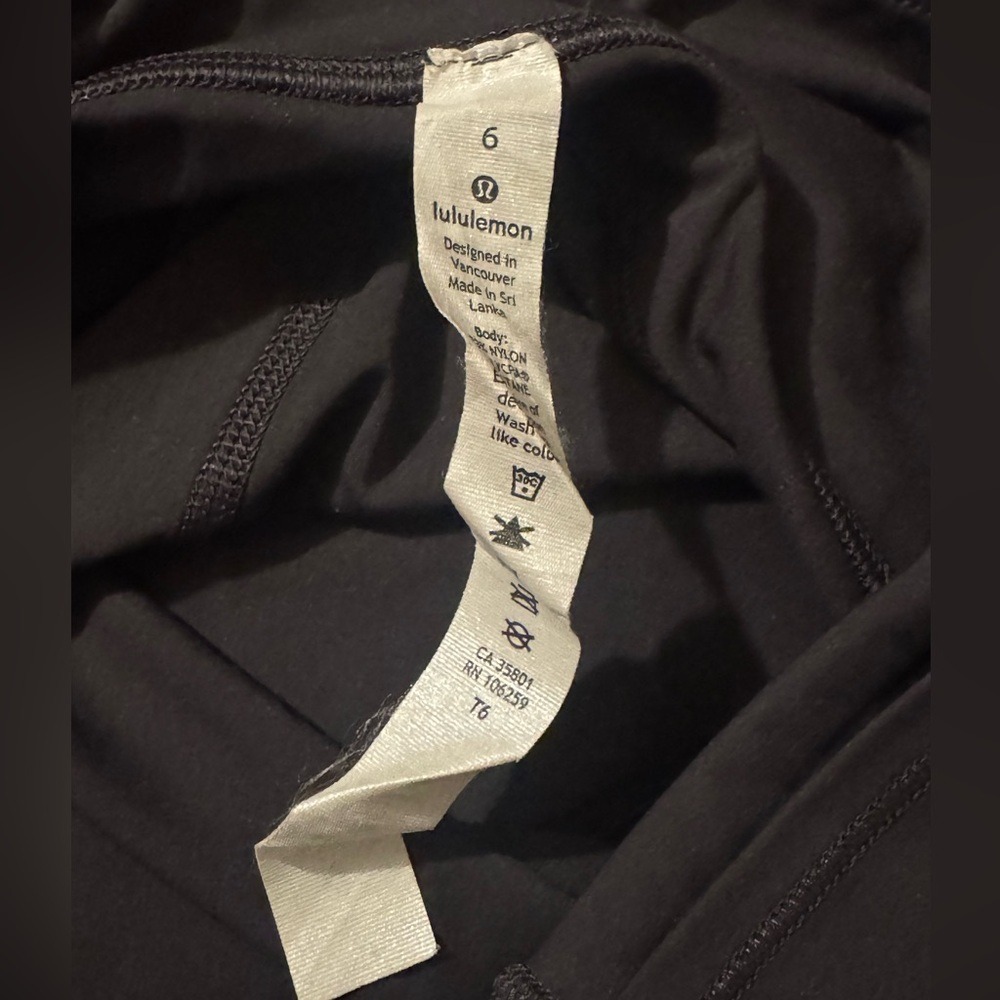 Lululemon Fast and Free Gray High-Rise Crop 19" 7 pocket Leggings Size 6 - Picture 7 of 7